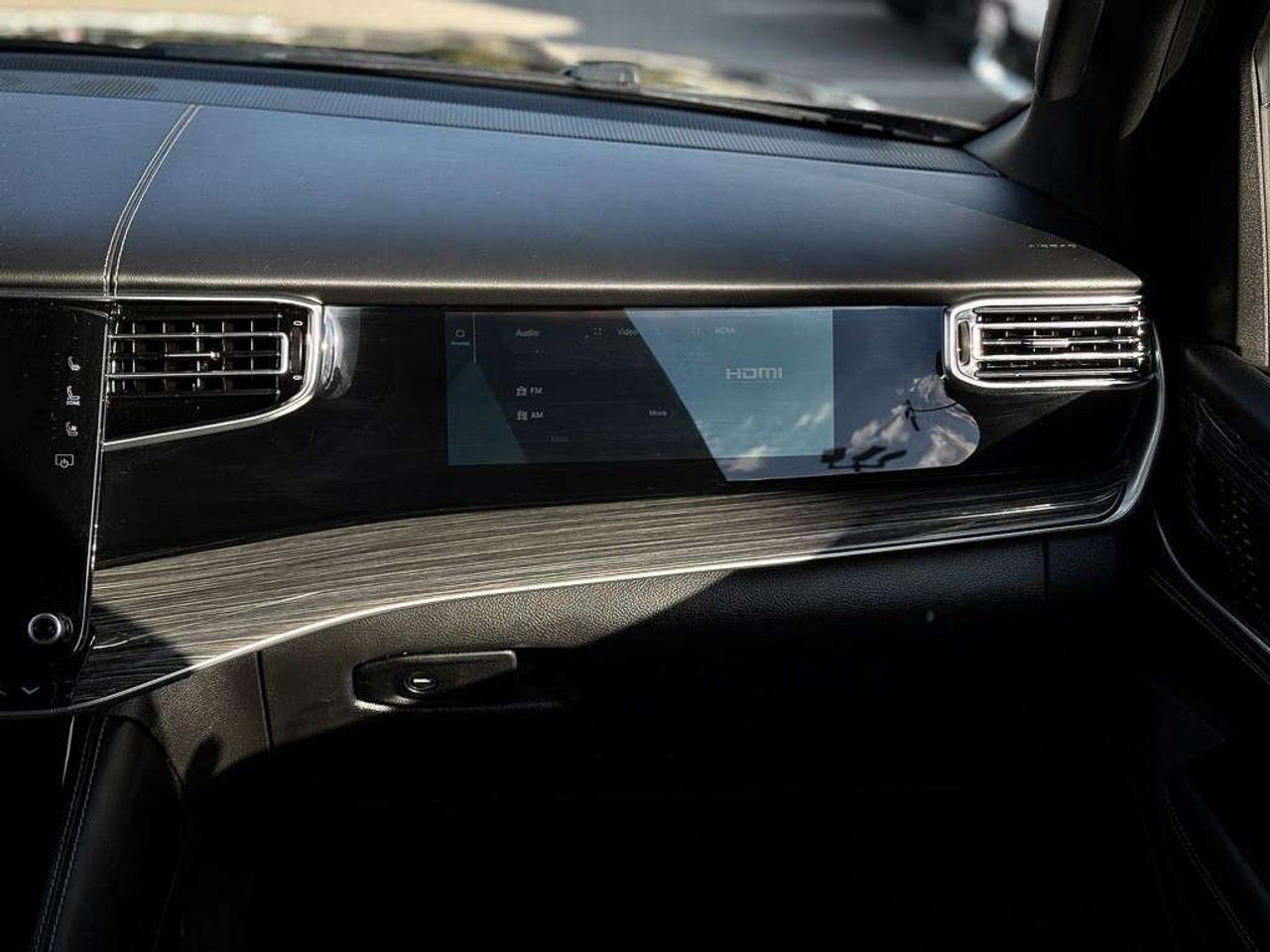 2022 Jeep Wagoneer Series II   3-PANEL SUNROOF   HEATED/VENTED LTHR Photo