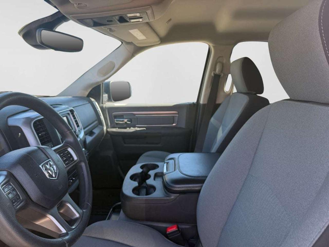 2023 RAM 1500 SLT 4WD   5.7L HEMI V8! Photo