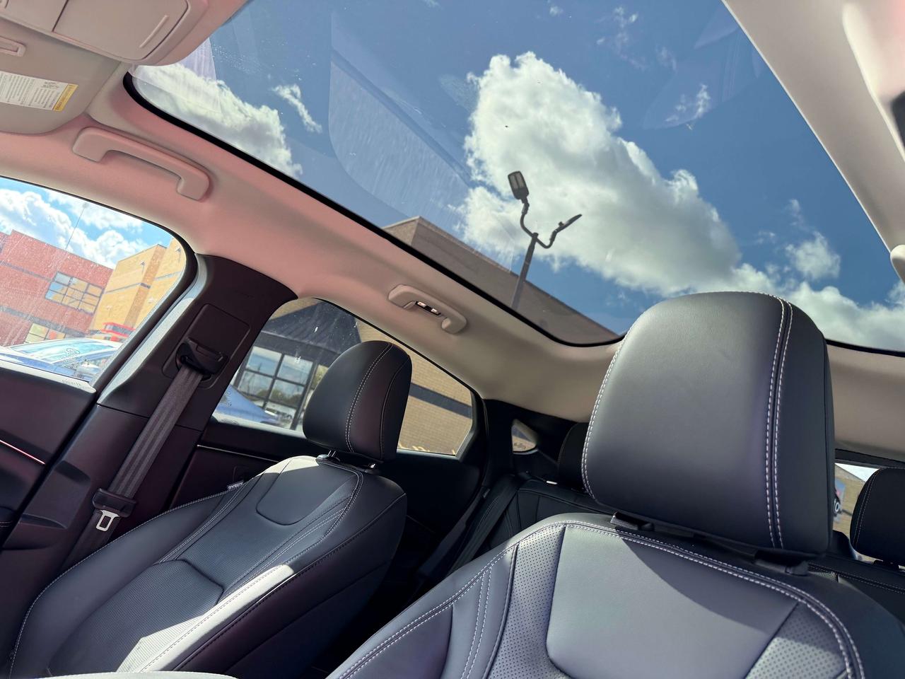 2025 Ford Mustang Mach-E PREMIUM AWD SUNROOF TECH PKG LONG RANGE BATTERY Photo