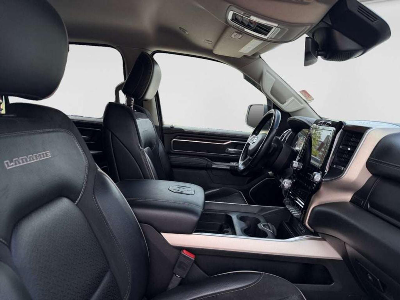2022 RAM 1500 Laramie 4WD   5.7L HEMI V8   ReadyLIFT Photo