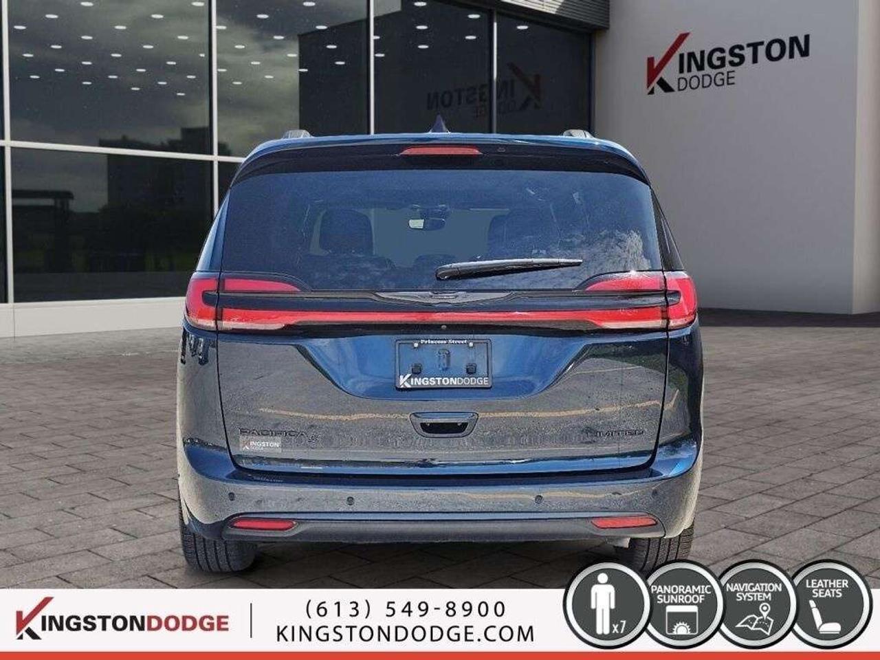 2024 Chrysler Pacifica Limited   Service Loaner Vehicle Photo3