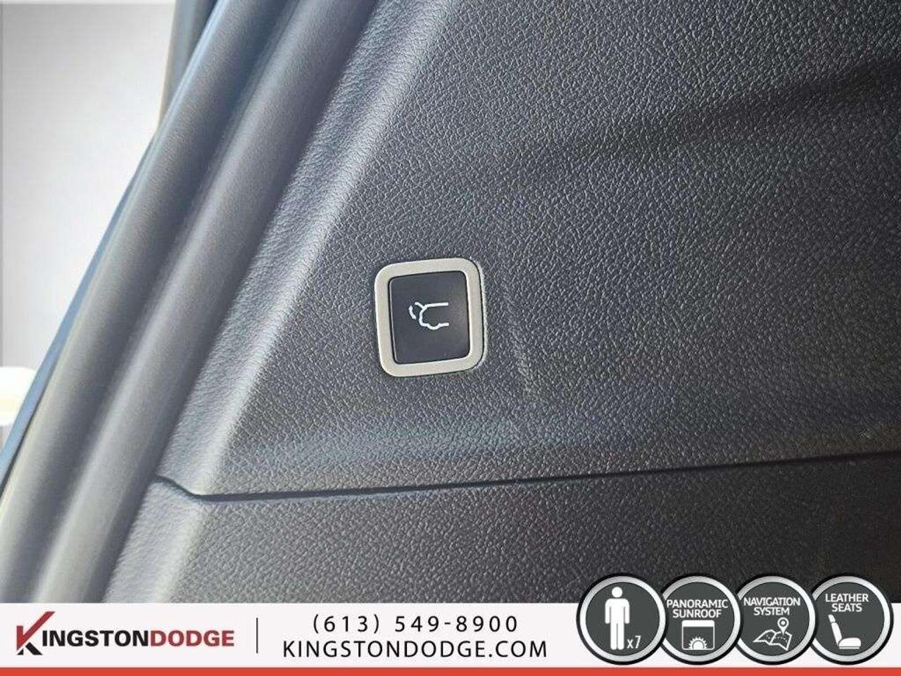 2024 Chrysler Pacifica Limited   Service Loaner Vehicle Photo