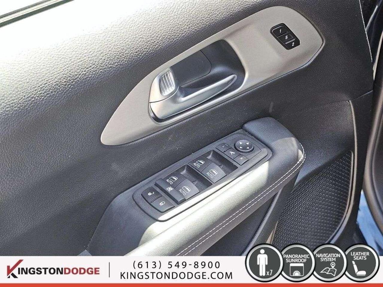 2024 Chrysler Pacifica Limited   Service Loaner Vehicle Photo