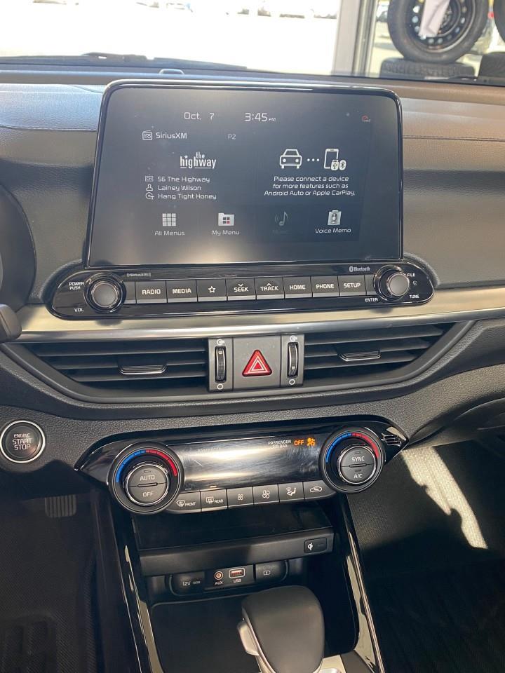 2021 Kia Forte EX Premium 4dr Sedan Photo