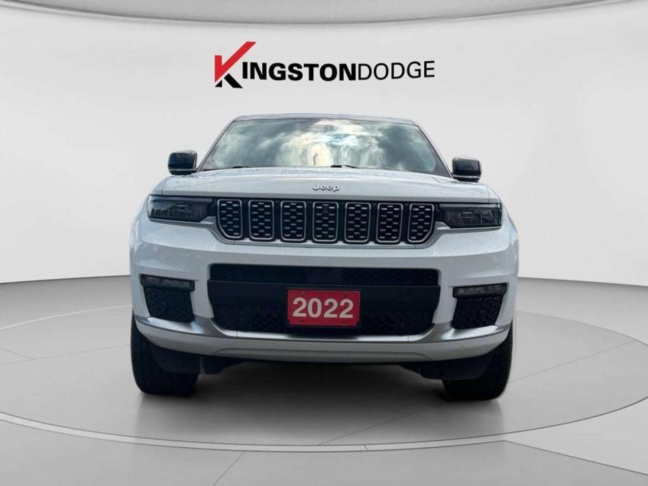2022 Jeep Grand Cherokee Summit 4WD   5.7L V8 Photo