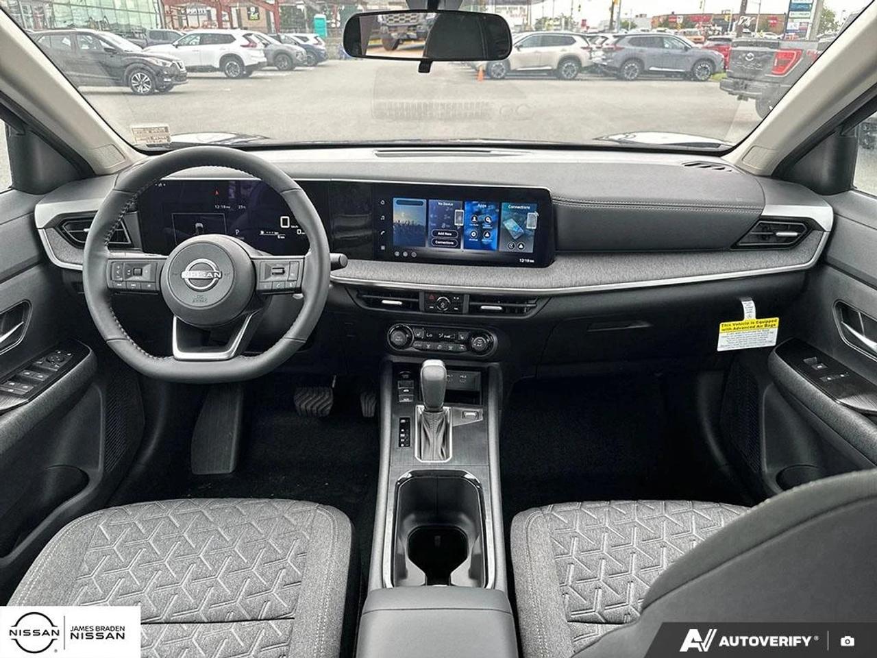 2027 Nissan Kicks SV AWD Photo