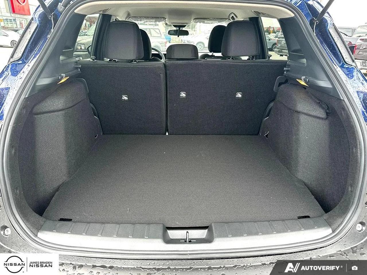 2027 Nissan Kicks SV AWD Photo