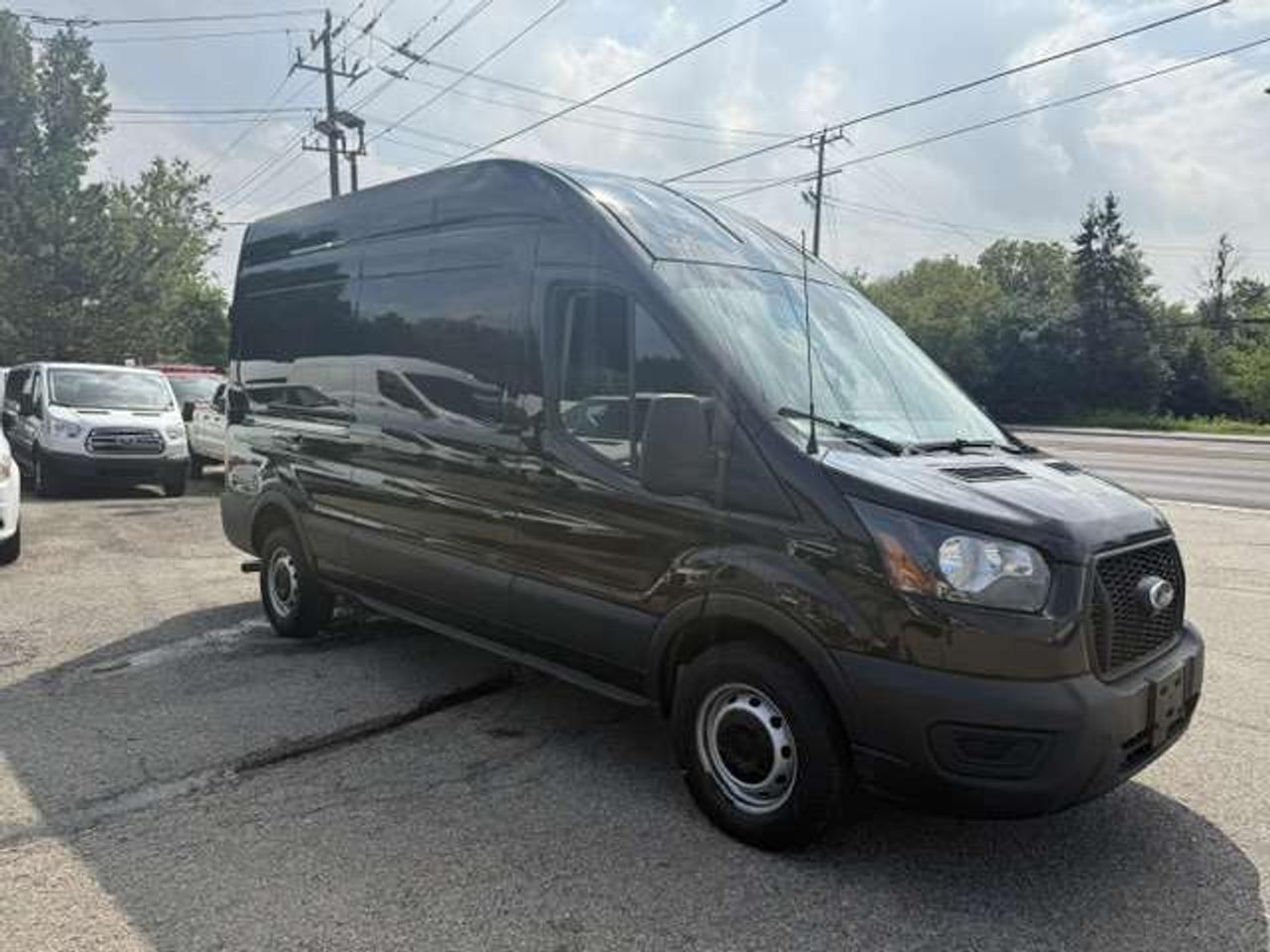 2022 Ford Transit Black, High Roof, Loaded, Clean and certified. Photo5