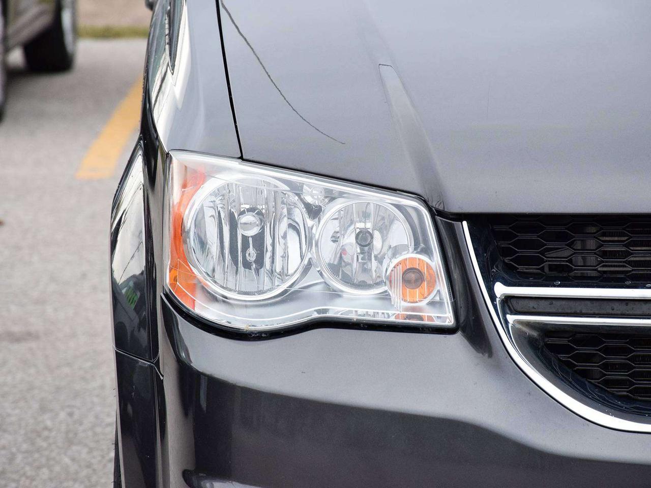 2015 Dodge Grand Caravan Crew Plus ~Nav ~Cam ~Sunroof ~Leather ~Blind Spot Photo