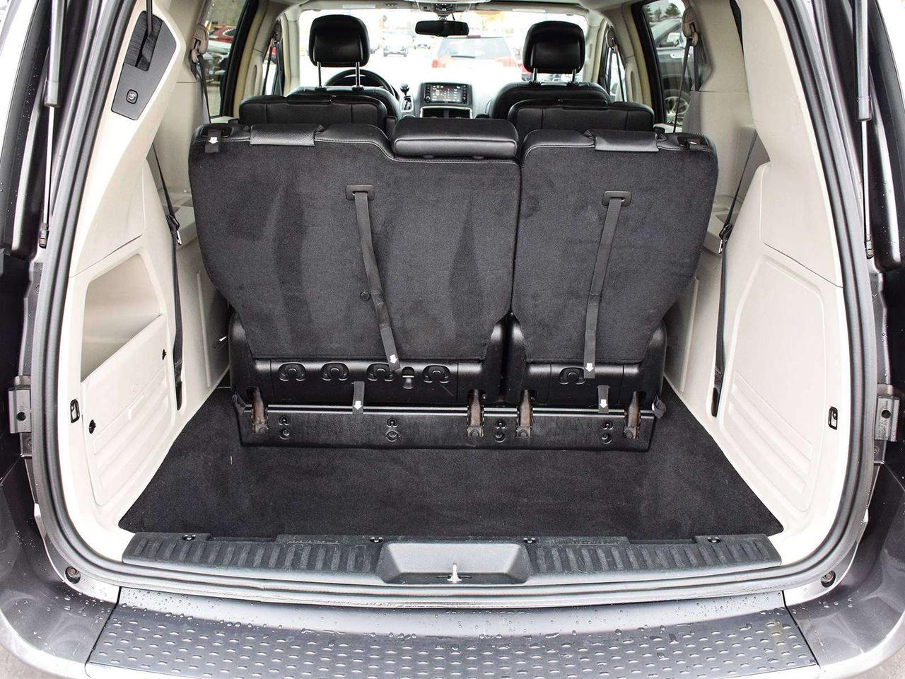 2015 Dodge Grand Caravan Crew Plus ~Nav ~Cam ~Sunroof ~Leather ~Blind Spot Photo