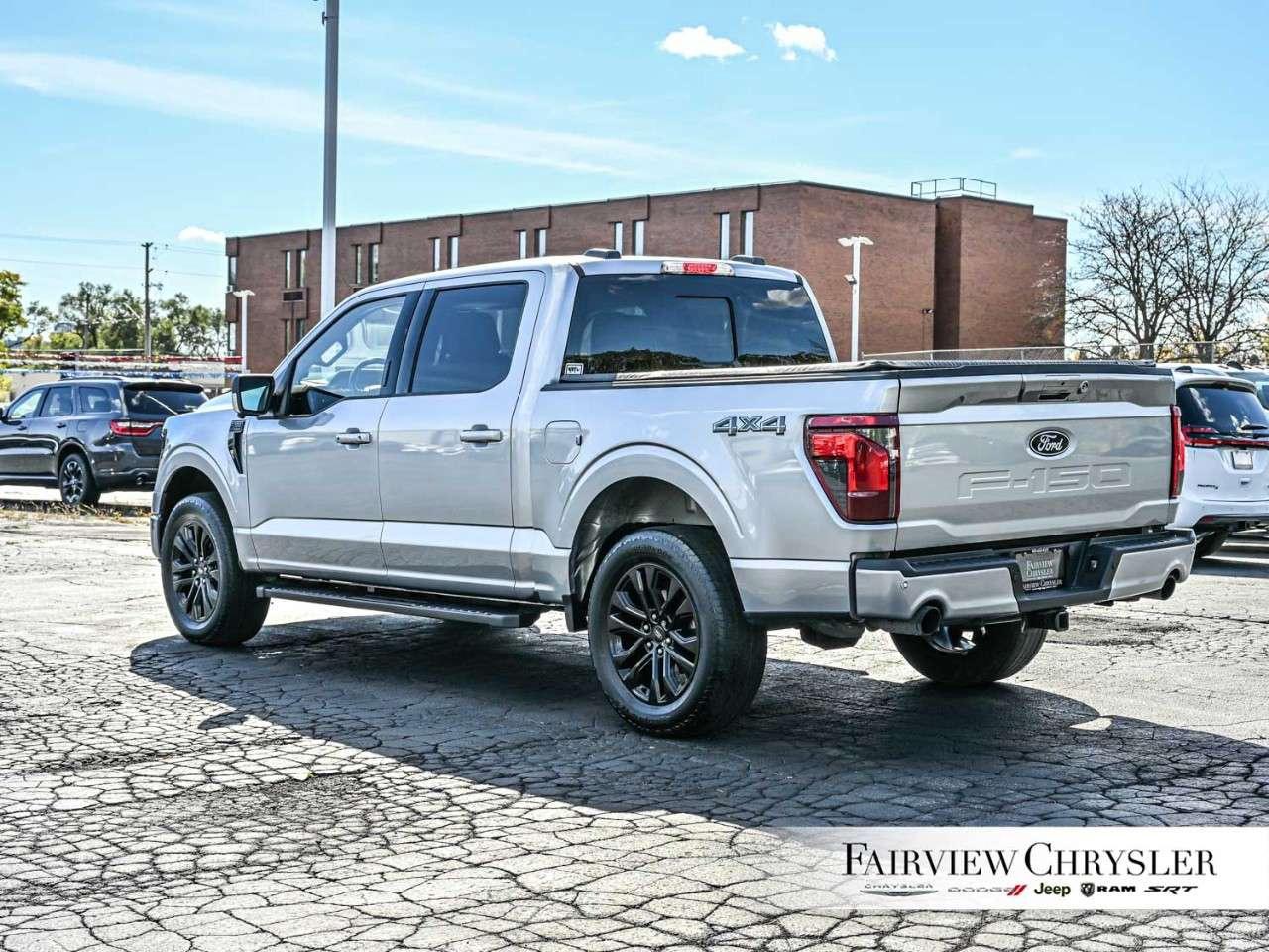2024 Ford F-150 XLT 4WD SuperCrew 5.5' Box 303A   LEATHER   BLIND SPOT   CARPLAY   BLACK APPEARANCE   TAILGATE STEP   360 CAMERA Photo