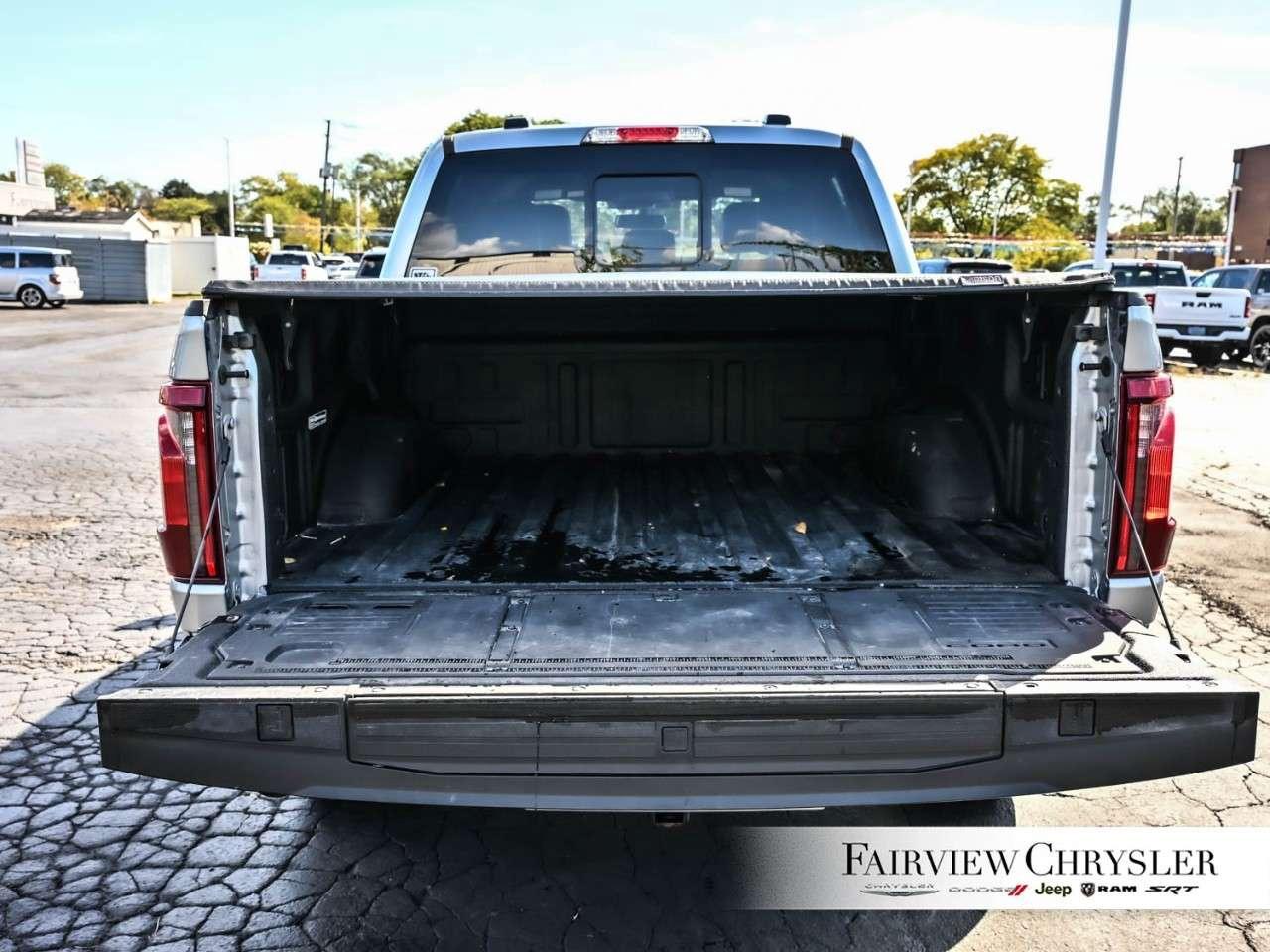 2024 Ford F-150 XLT 4WD SuperCrew 5.5' Box 303A   LEATHER   BLIND SPOT   CARPLAY   BLACK APPEARANCE   TAILGATE STEP   360 CAMERA Photo