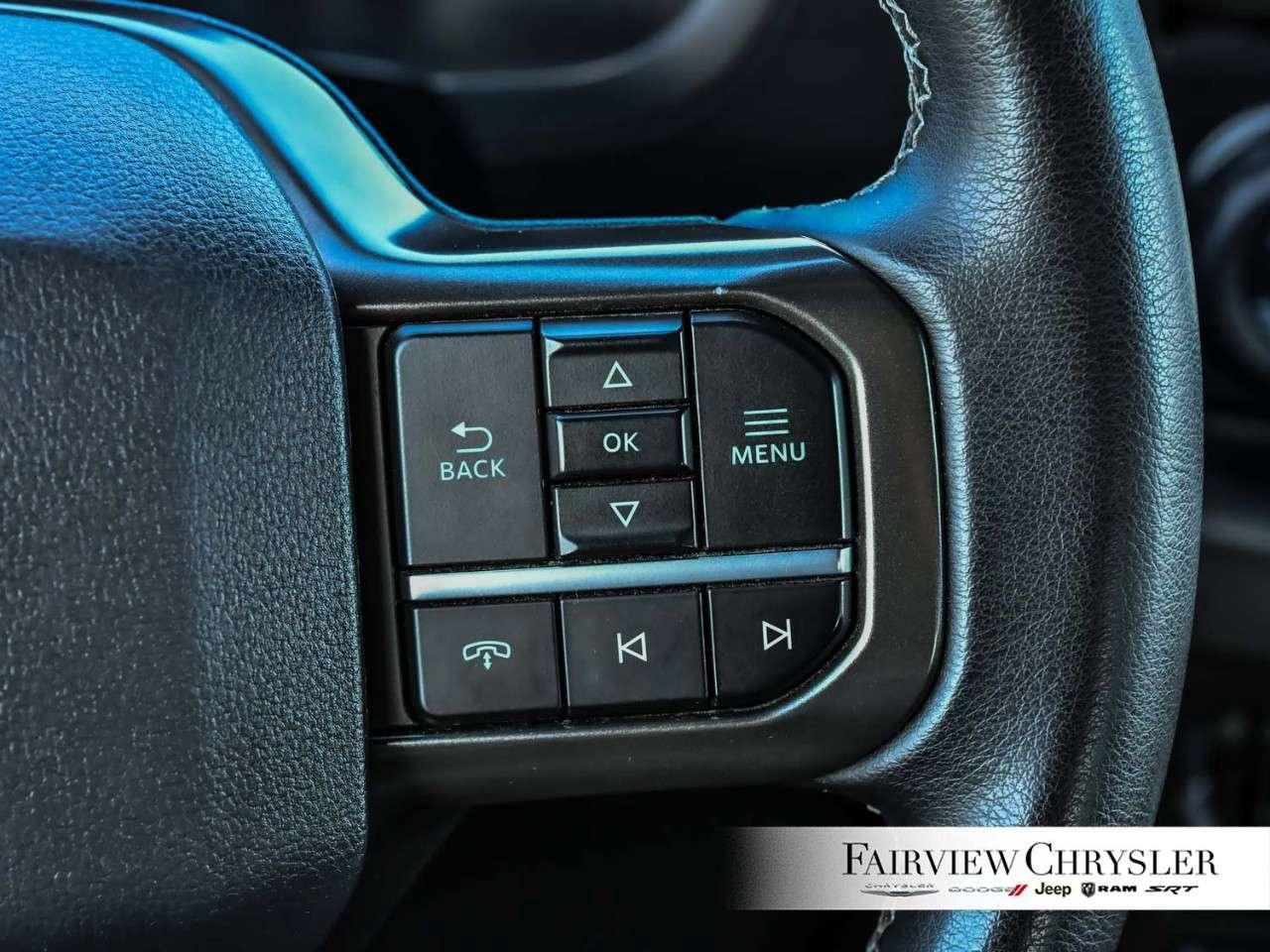 2024 Ford F-150 XLT 4WD SuperCrew 5.5' Box 303A   LEATHER   BLIND SPOT   CARPLAY   BLACK APPEARANCE   TAILGATE STEP   360 CAMERA Photo