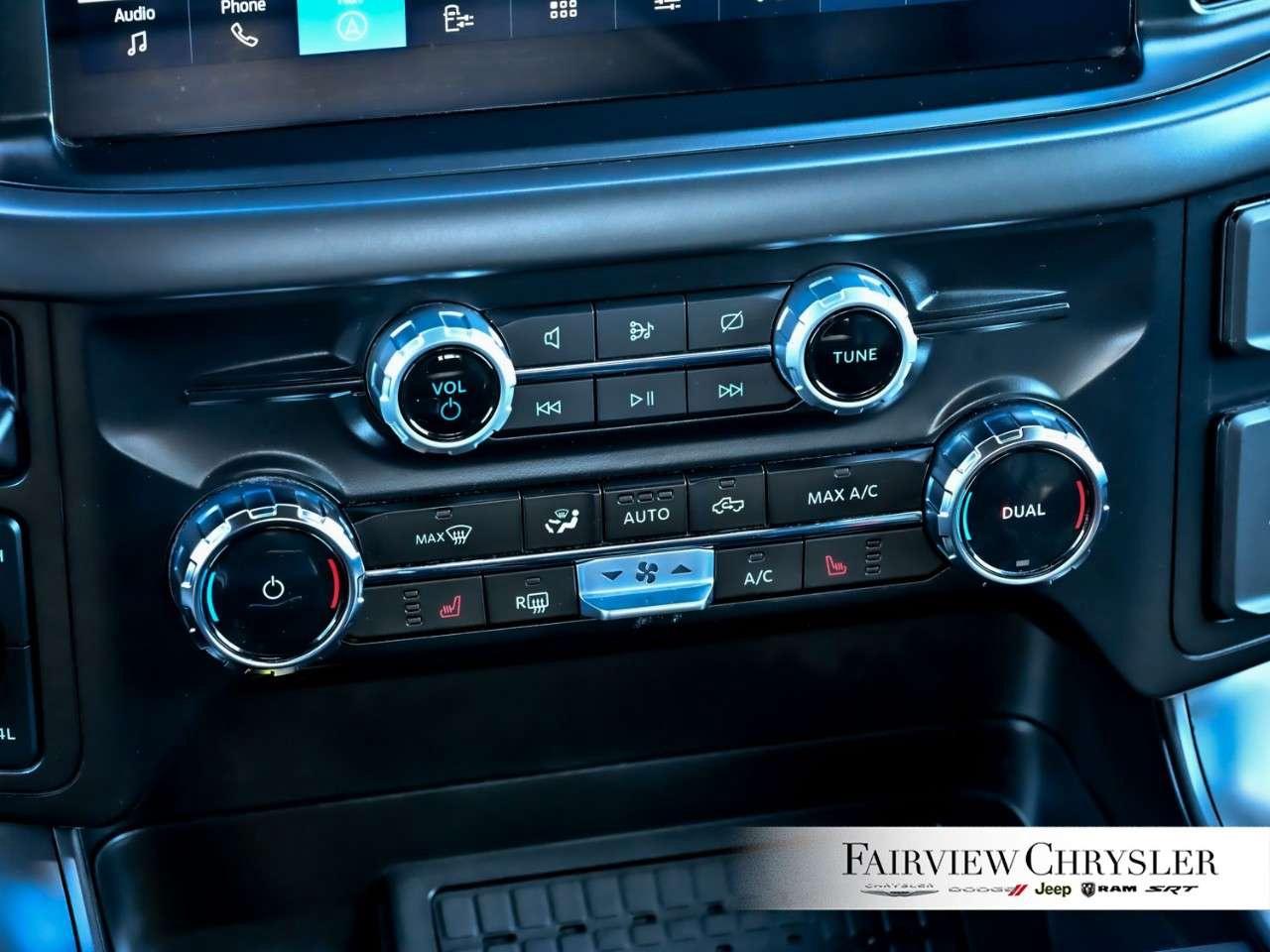 2024 Ford F-150 XLT 4WD SuperCrew 5.5' Box 303A   LEATHER   BLIND SPOT   CARPLAY   BLACK APPEARANCE   TAILGATE STEP   360 CAMERA Photo