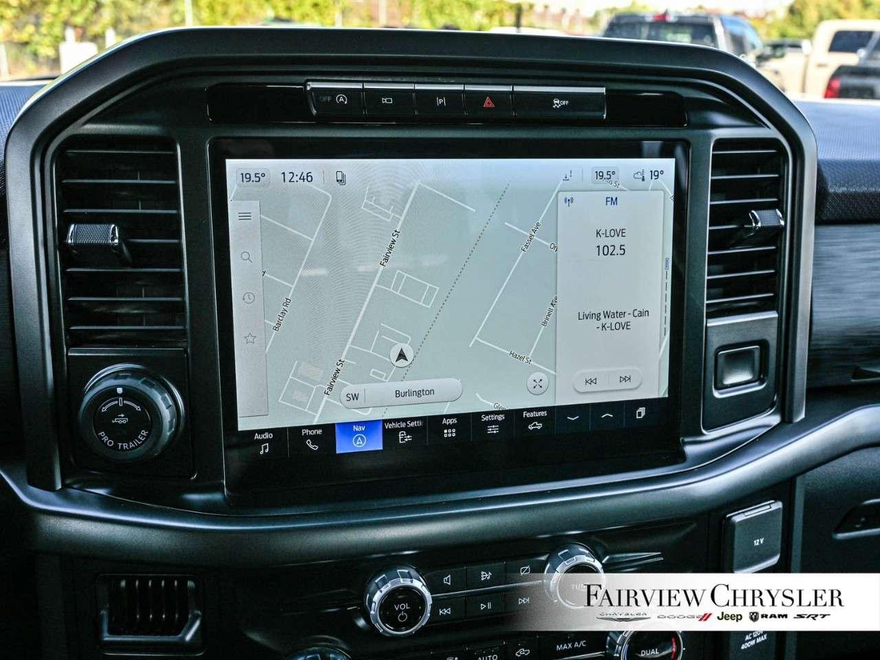 2024 Ford F-150 XLT 4WD SuperCrew 5.5' Box 303A   LEATHER   BLIND SPOT   CARPLAY   BLACK APPEARANCE   TAILGATE STEP   360 CAMERA Photo
