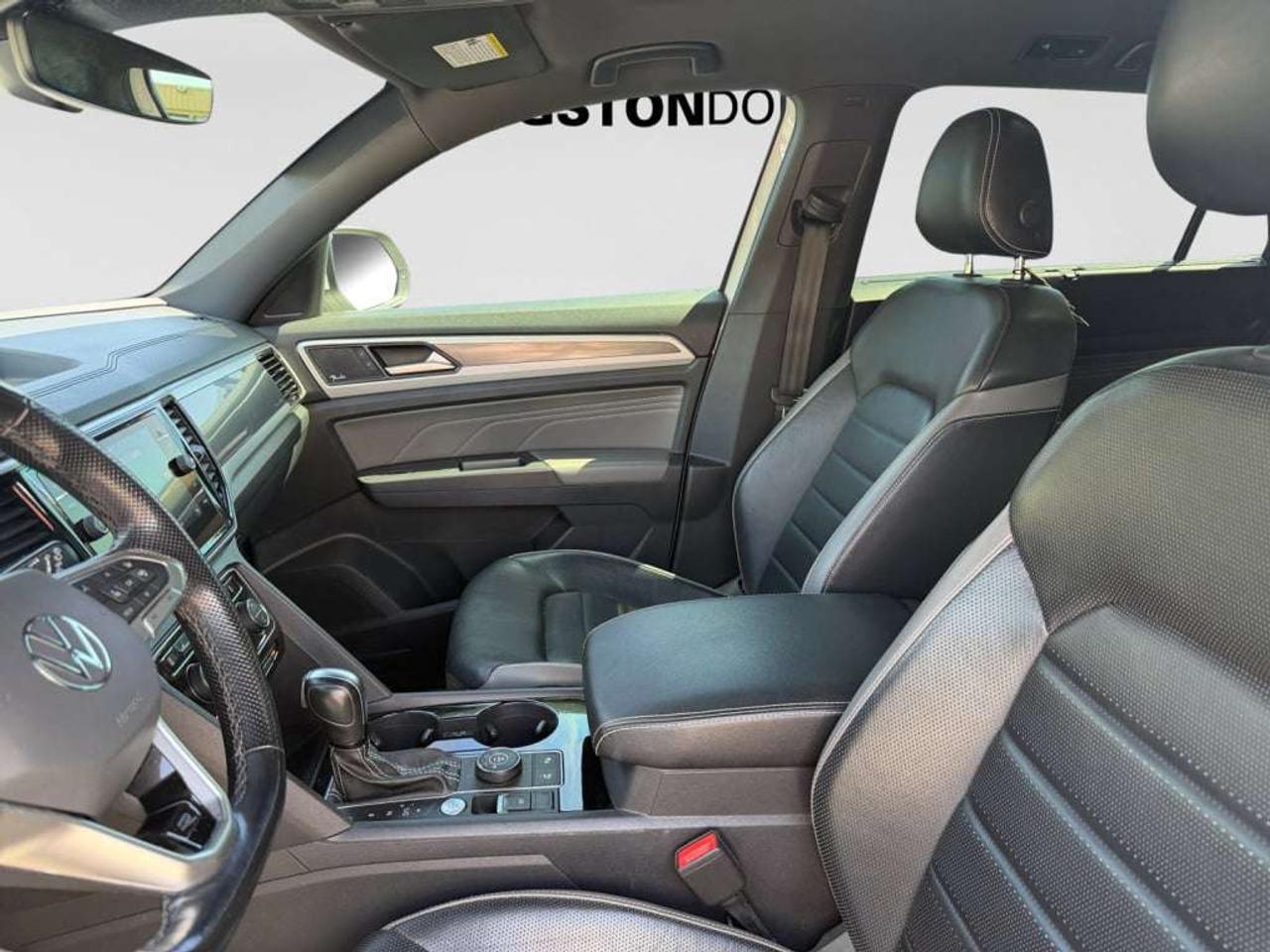 2022 Volkswagen Atlas Execline AWD Photo