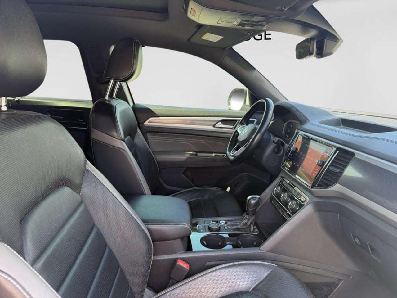 2022 Volkswagen Atlas Execline AWD Photo