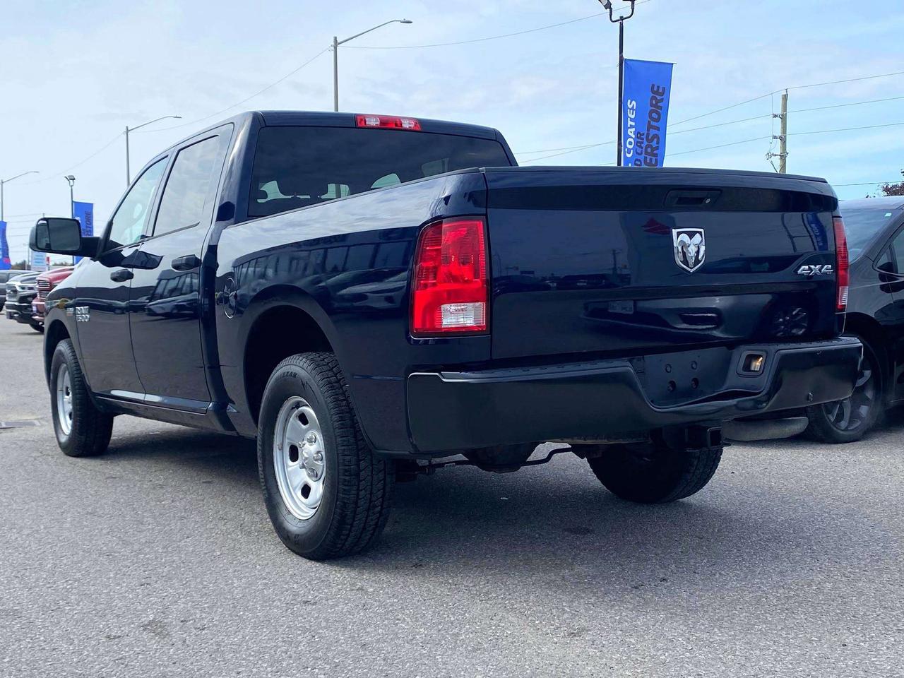 2016 RAM 1500 ST Crew Cab 4x4 ~Heated Mirrors ~Power Locks ~A/C Photo5
