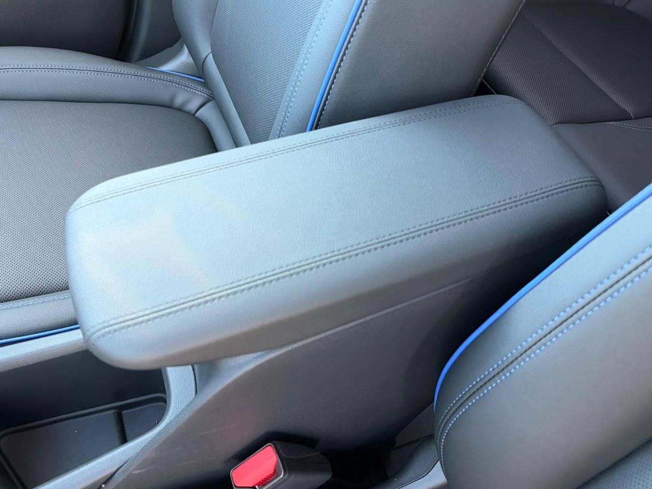 2026 Buick Encore GX Sport Touring AWD Photo