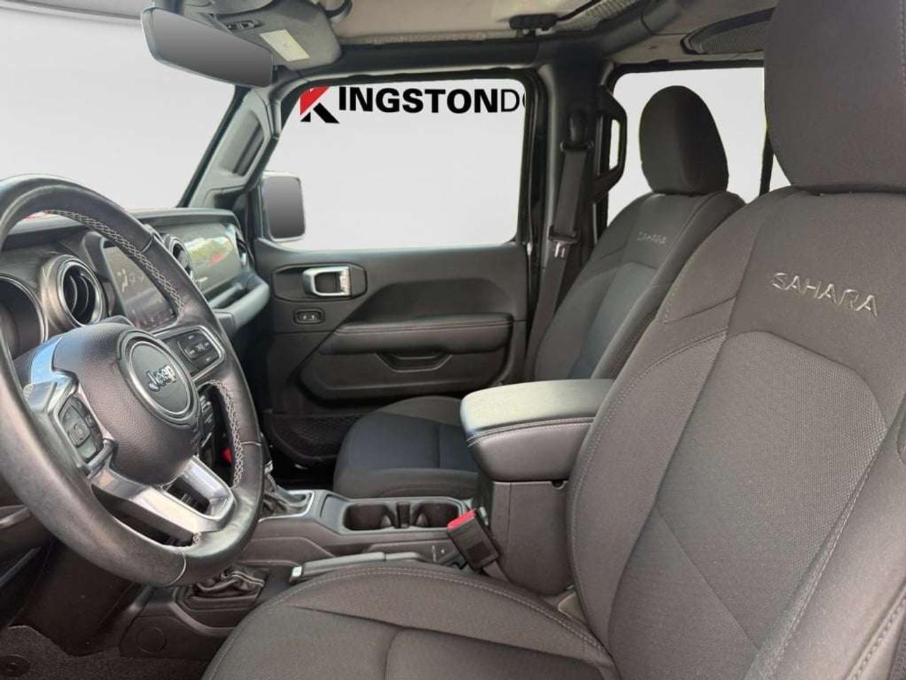 2023 Jeep Wrangler SAHARA 4WD Photo