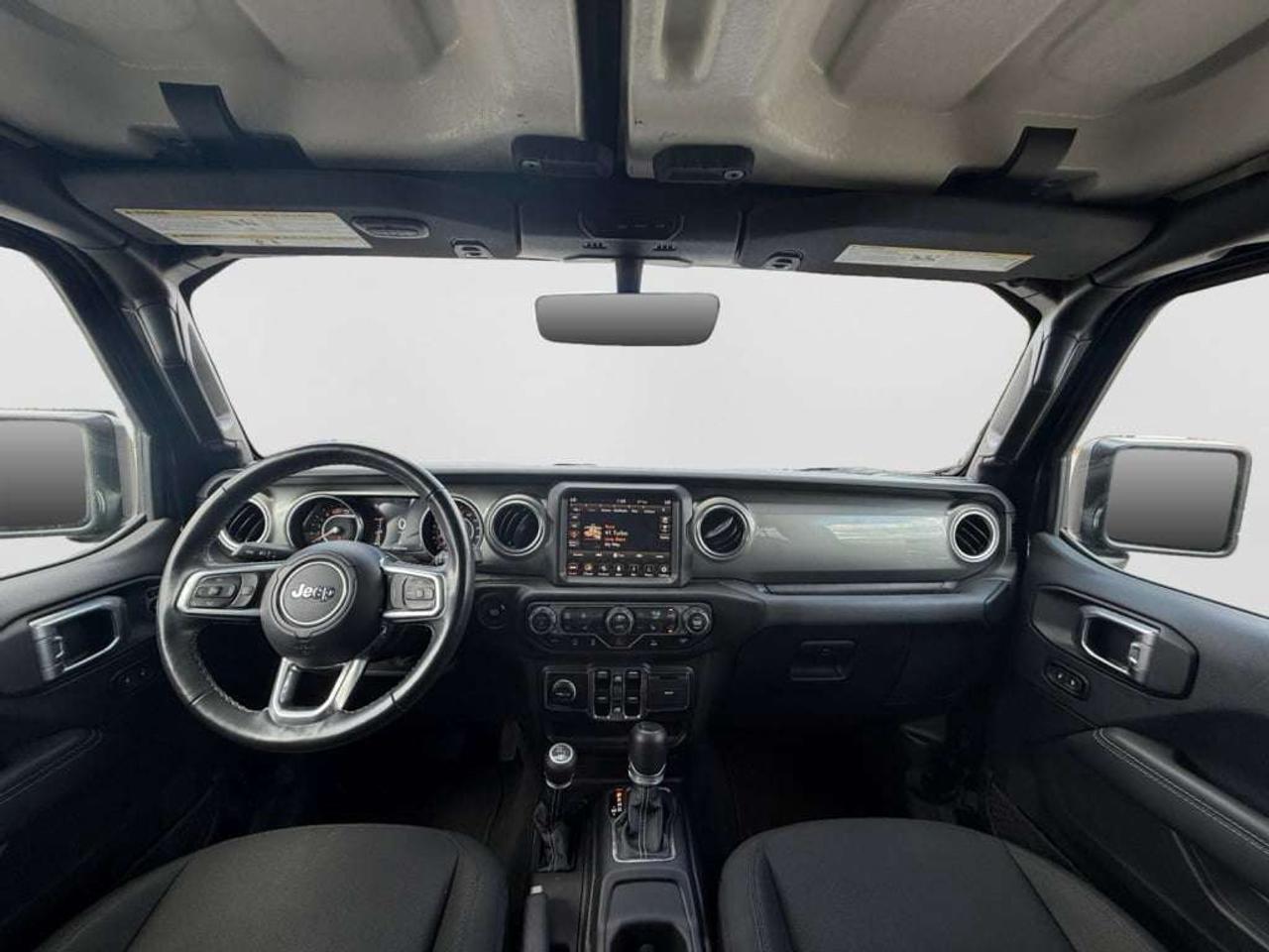 2023 Jeep Wrangler SAHARA 4WD Photo