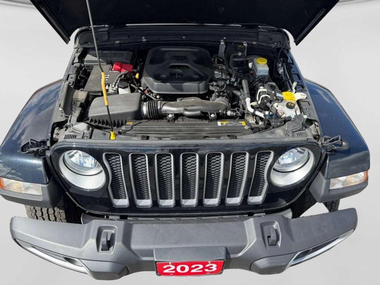 2023 Jeep Wrangler SAHARA 4WD Photo