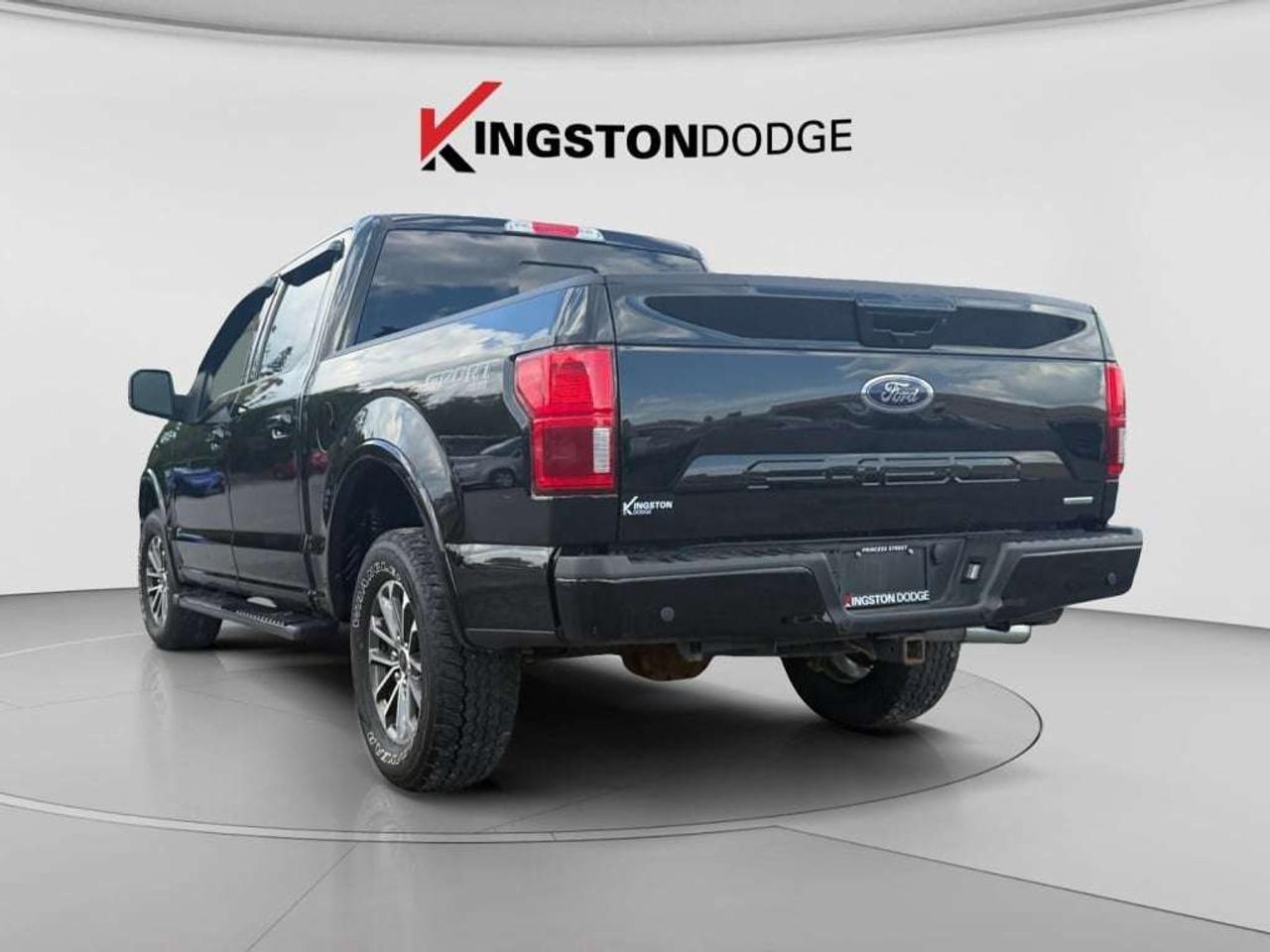 2020 Ford F-150 LARIAT 4WD   SPORT PACKAGE Photo