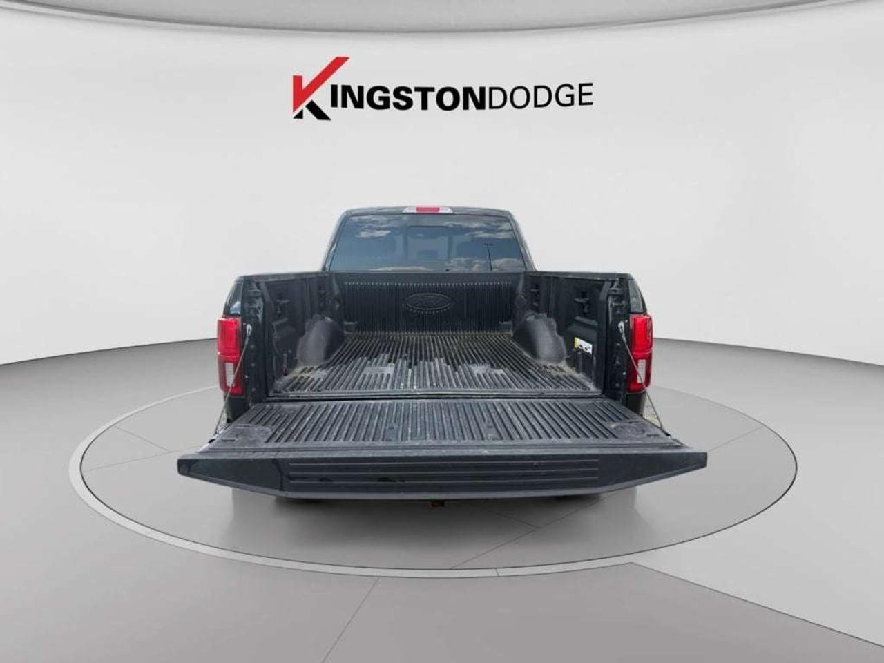 2020 Ford F-150 LARIAT 4WD   SPORT PACKAGE Photo