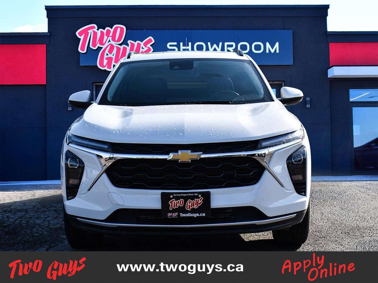 2025 Chevrolet Trax LT Sunroof Remote Start Back Up Camera Photo4