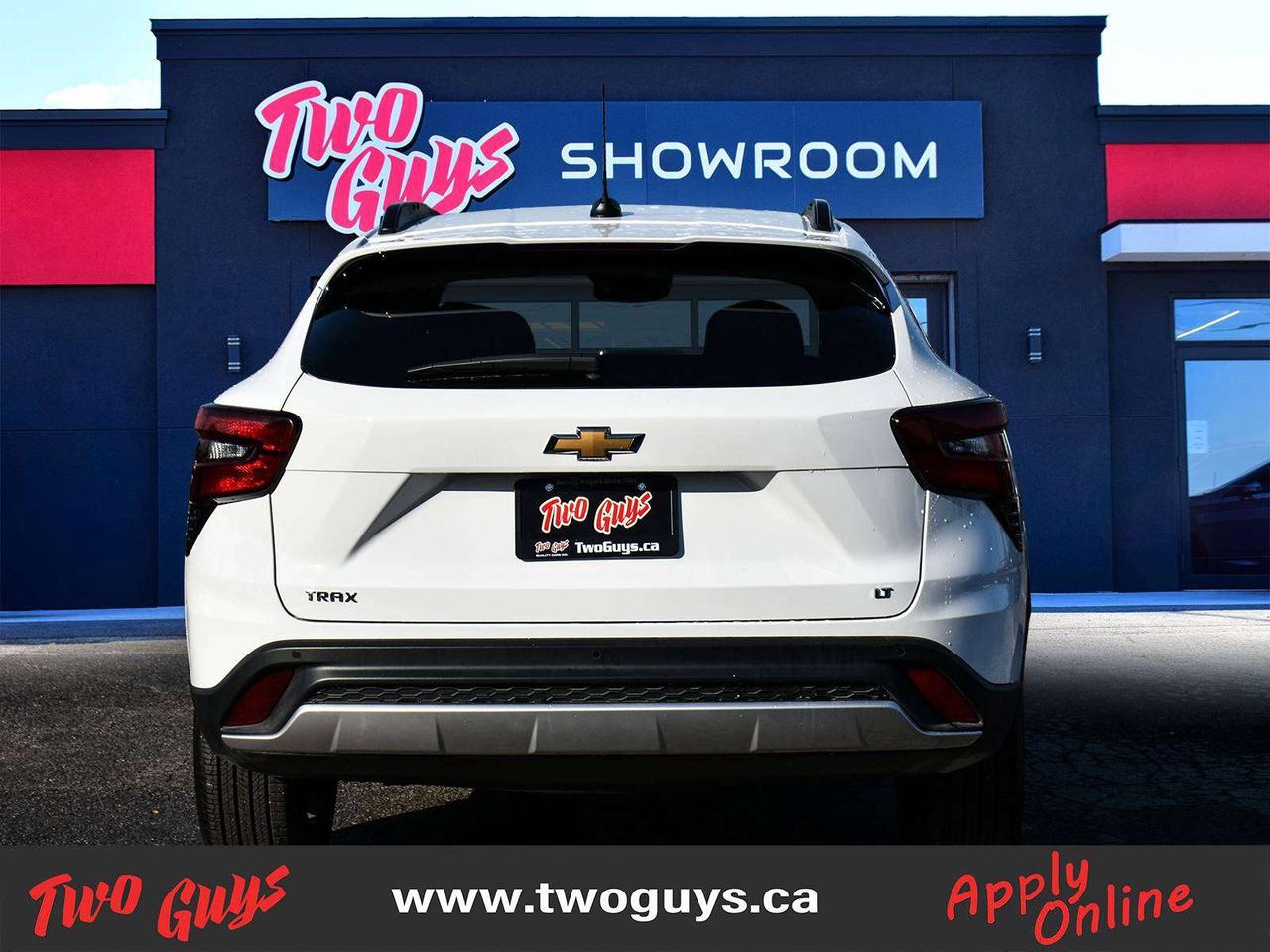 2025 Chevrolet Trax LT Sunroof Remote Start Back Up Camera Photo