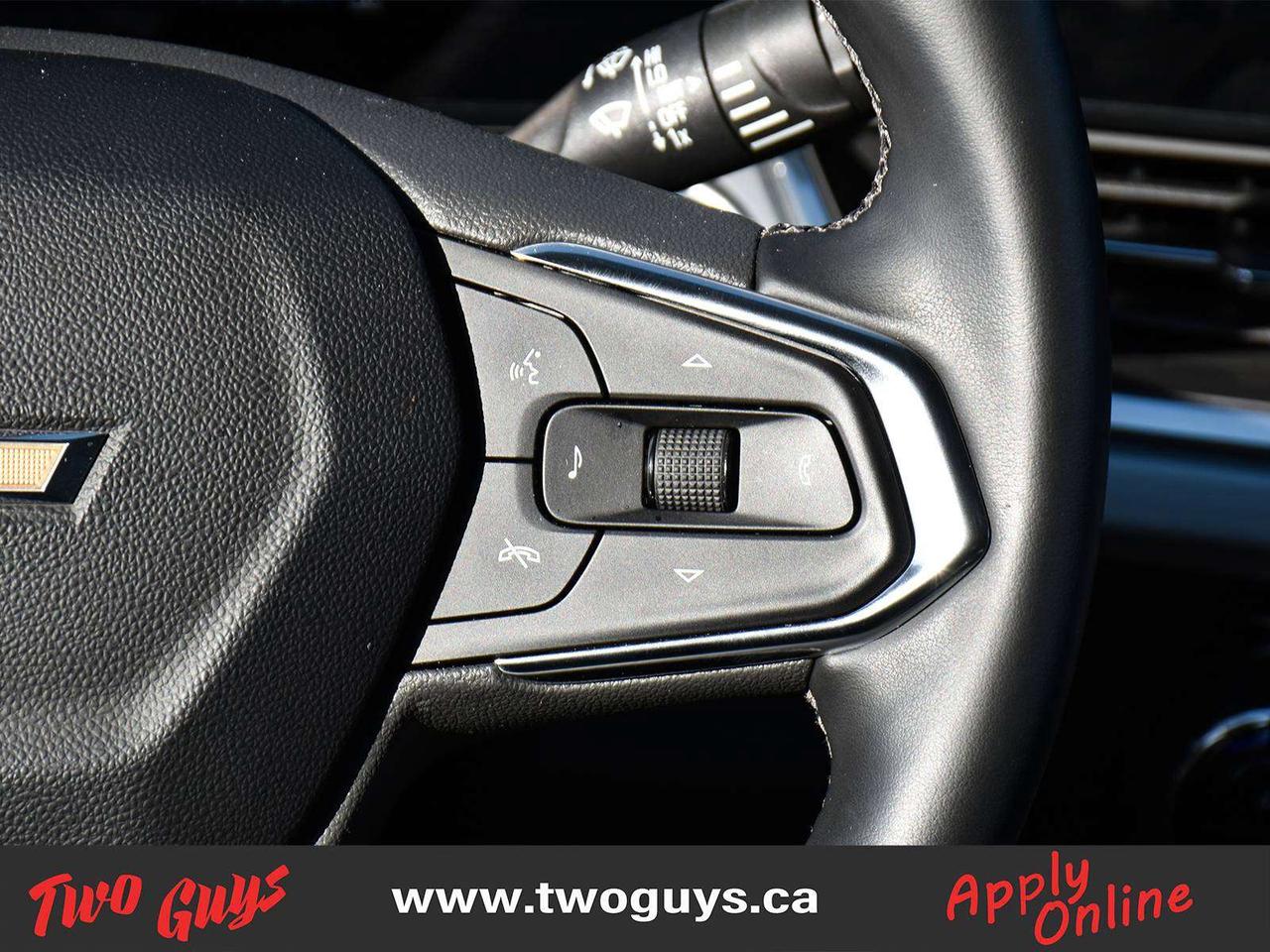 2025 Chevrolet Trax LT Sunroof Remote Start Back Up Camera Photo