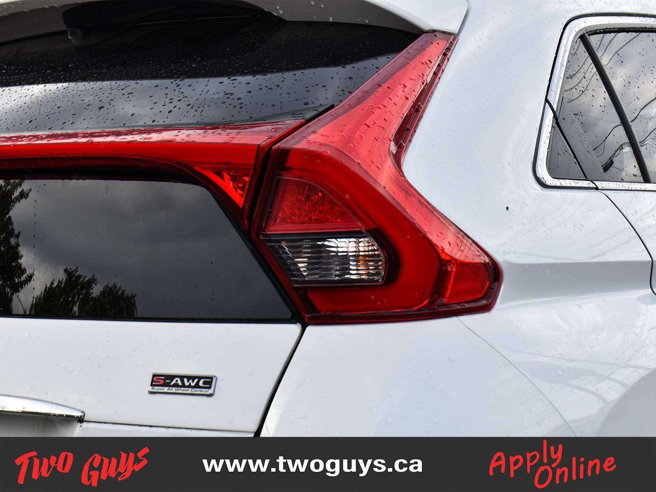 2020 Mitsubishi Eclipse Cross ES AWD Back Up Camera Heated Front Seats Photo