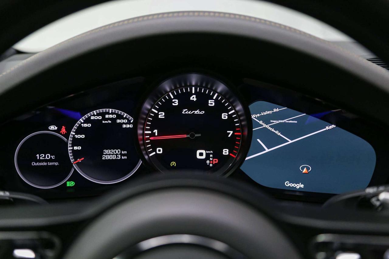 2019 Porsche Cayenne TURBO  HIGHLYOPTIONED NOACCIDENTS SERVICERECORDS Photo