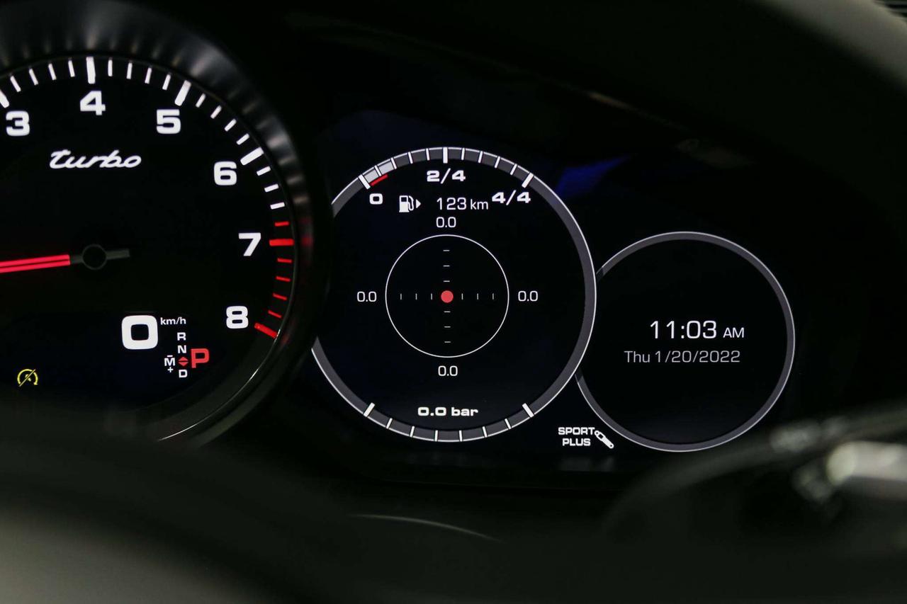2019 Porsche Cayenne TURBO  HIGHLYOPTIONED NOACCIDENTS SERVICERECORDS Photo