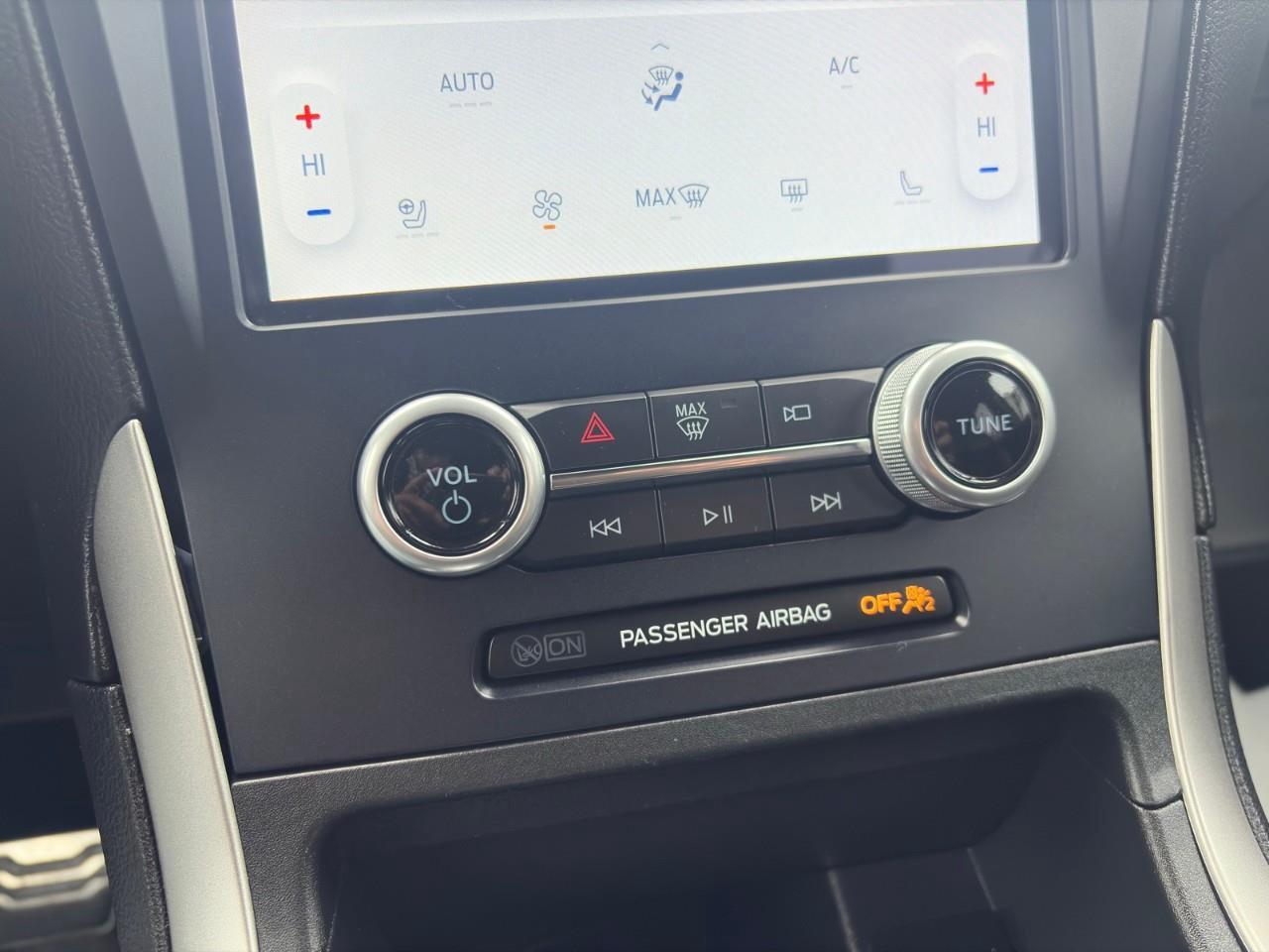 2022 Ford Edge SEL 4dr All-wheel Drive Photo