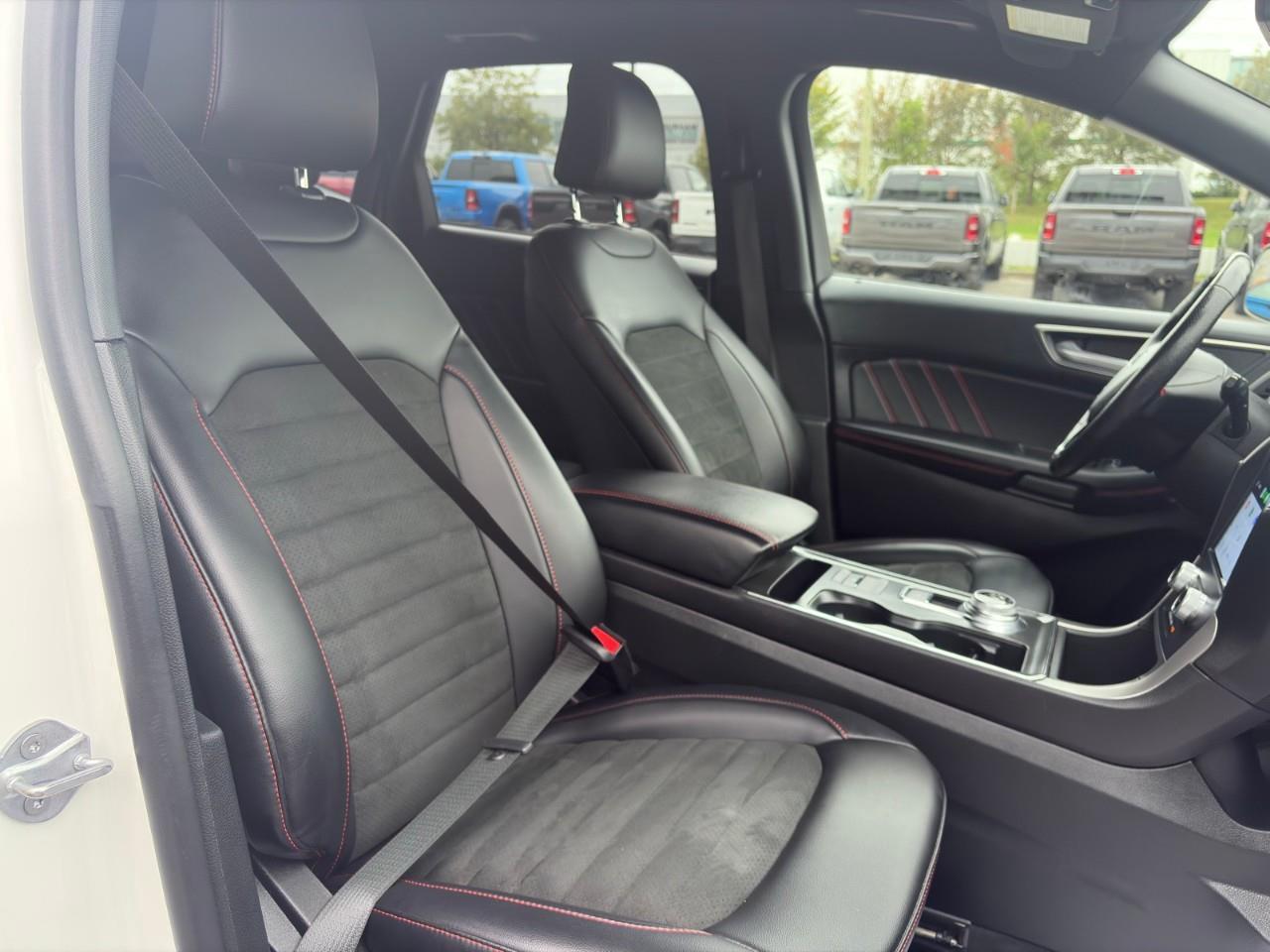 2022 Ford Edge SEL 4dr All-wheel Drive Photo