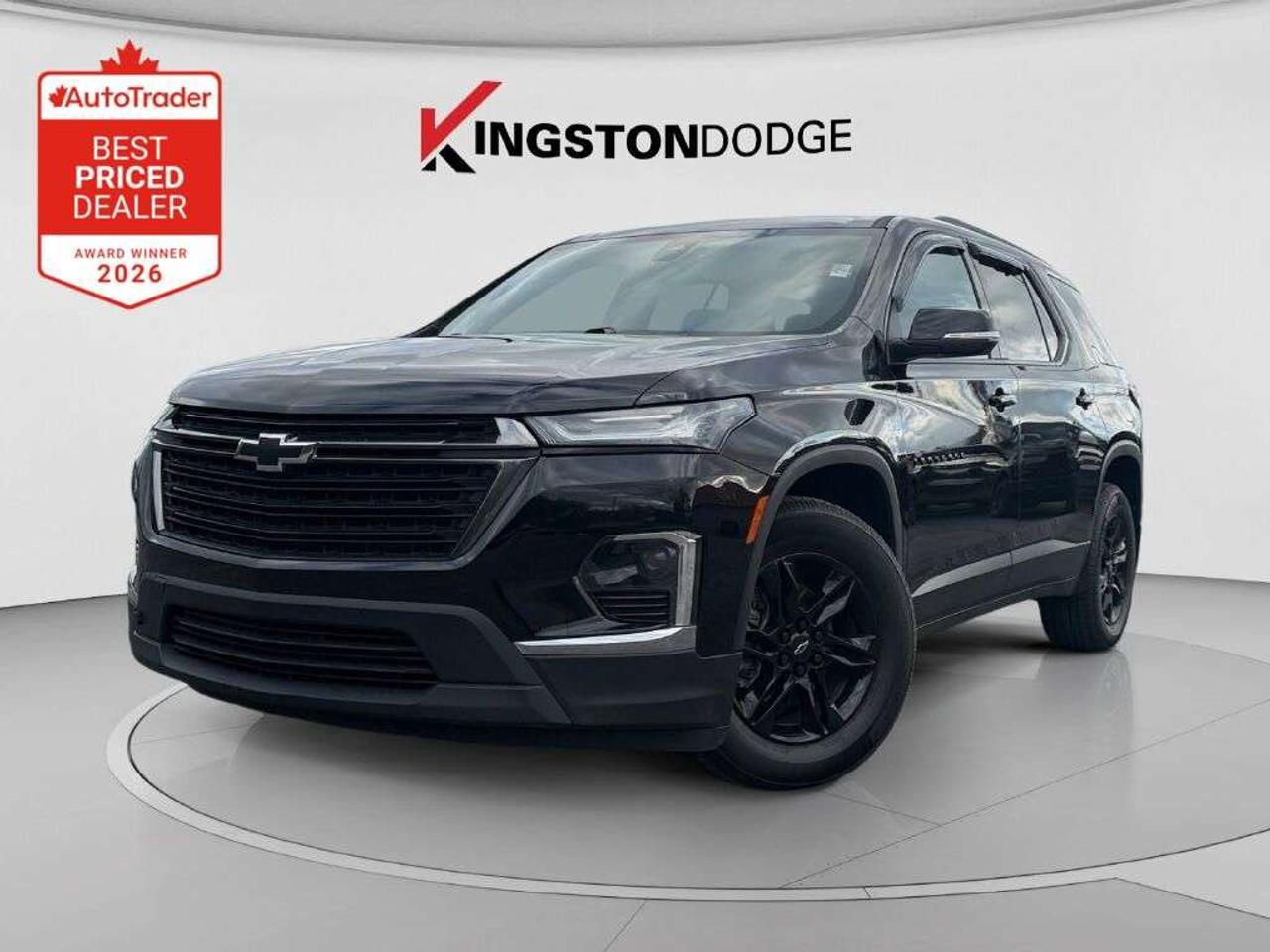 2023 Chevrolet Traverse LT Cloth AWD Photo
