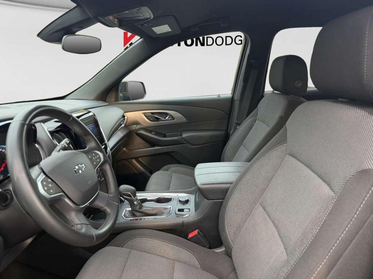2023 Chevrolet Traverse LT Cloth AWD Photo