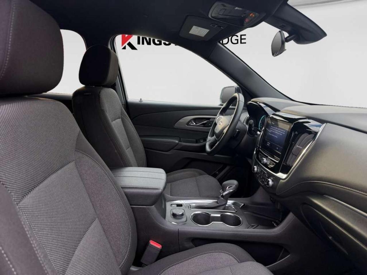 2023 Chevrolet Traverse LT Cloth AWD Photo
