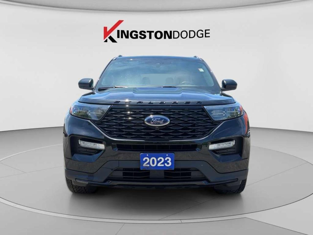 2023 Ford Explorer ST-Line 4WD Photo