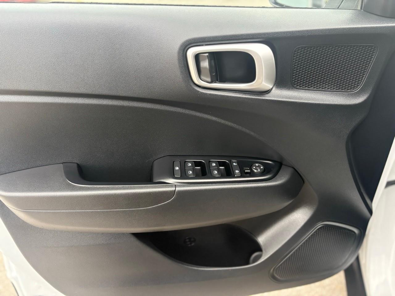 2023 Hyundai Venue Preferred 4dr Front-Wheel Drive Photo