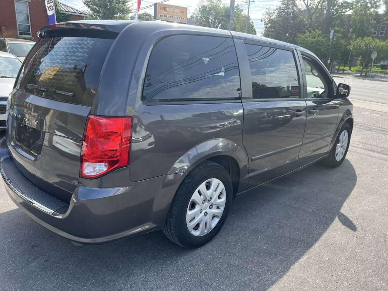 2015 Dodge Grand Caravan SE Front-wheel Drive Passenger Van Automatic Photo