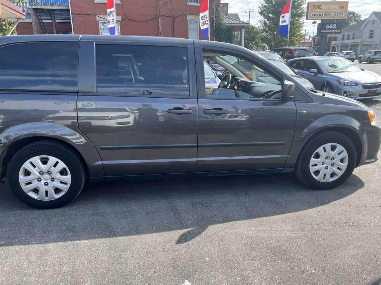 2015 Dodge Grand Caravan SE Front-wheel Drive Passenger Van Automatic Photo
