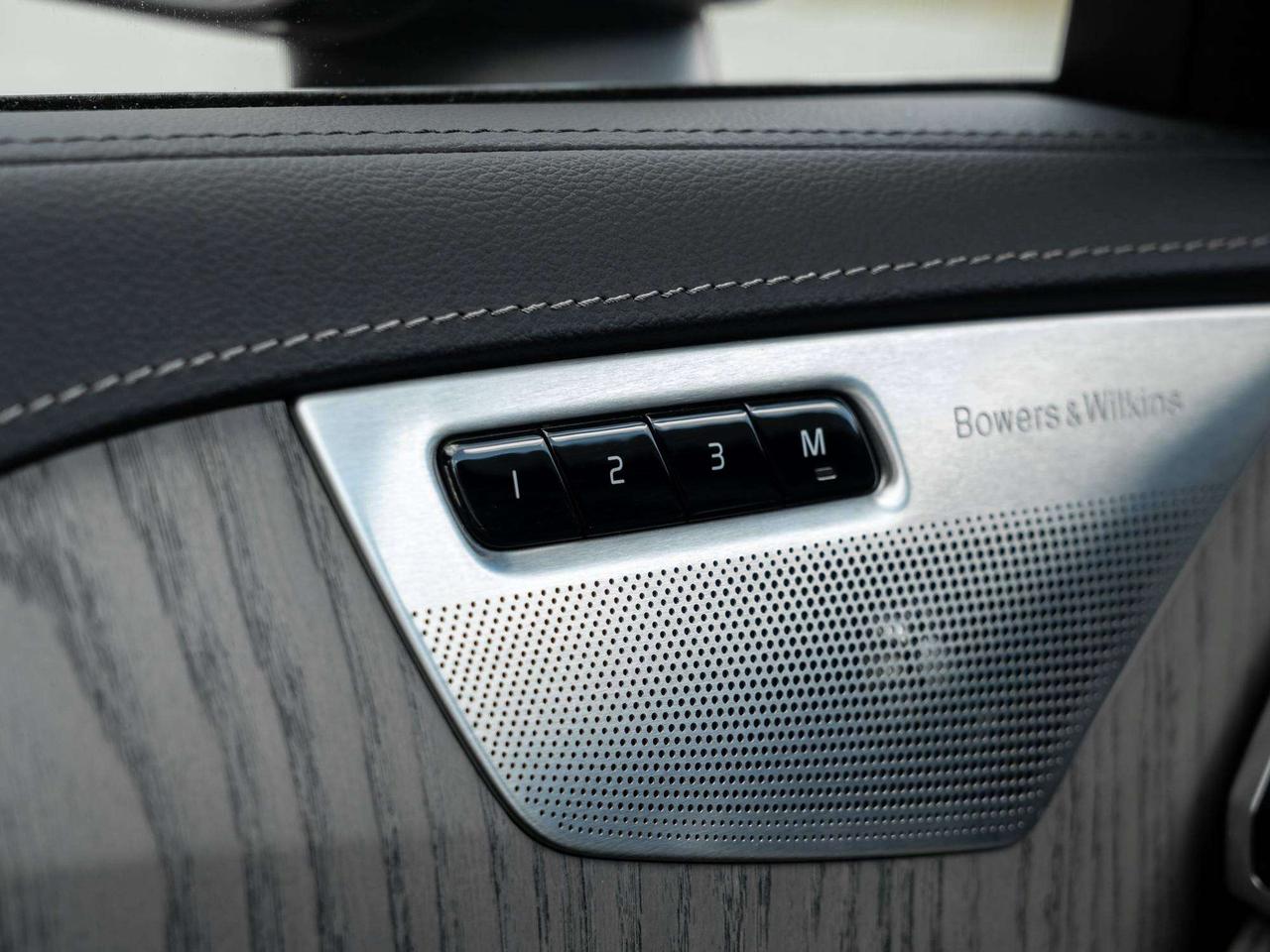 2024 Volvo XC90 ULTIMATE^6 Seater^Plug-In Hybrid^Rate fr 2.99%* Photo