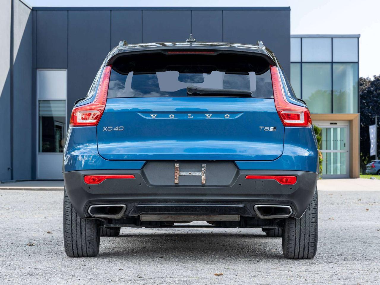 2019 Volvo XC40 R-DESIGN^New Brakes^Navi^Harman Kardon^PilotAssist Photo