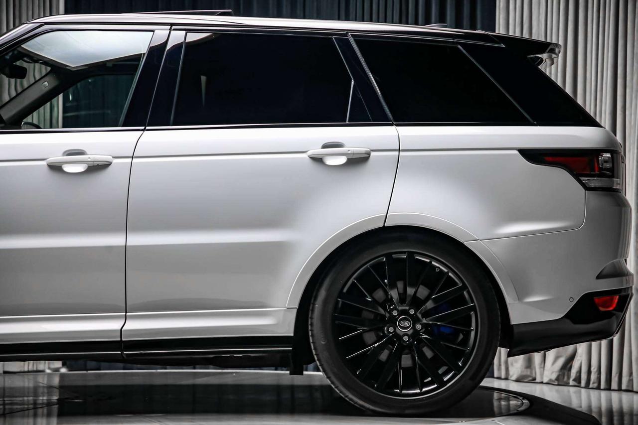 2017 Land Rover Range Rover Sport V8 SUPERCHARGED SVR 550HP  PANO HUD CARBONINT NAVI Photo