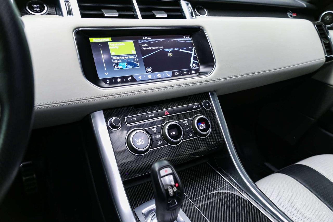 2017 Land Rover Range Rover Sport V8 SUPERCHARGED SVR 550HP  PANO HUD CARBONINT NAVI Photo