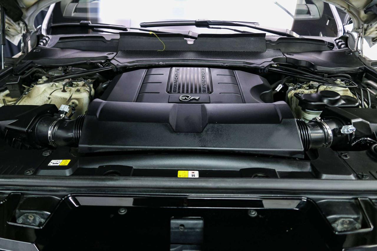 2017 Land Rover Range Rover Sport V8 SUPERCHARGED SVR 550HP  PANO HUD CARBONINT NAVI Photo