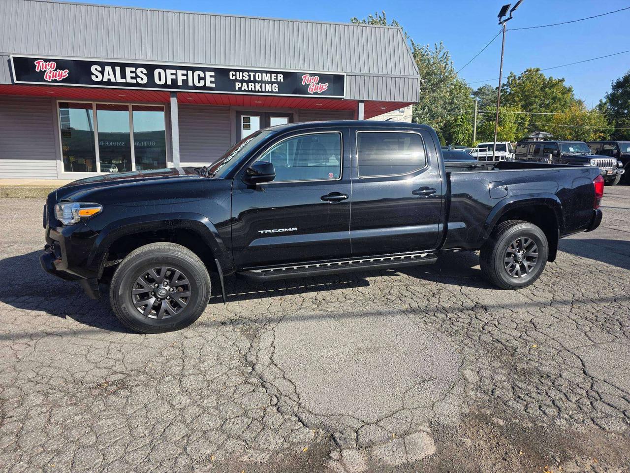 2020 Toyota Tacoma 4x4 Back Up Camera Photo0