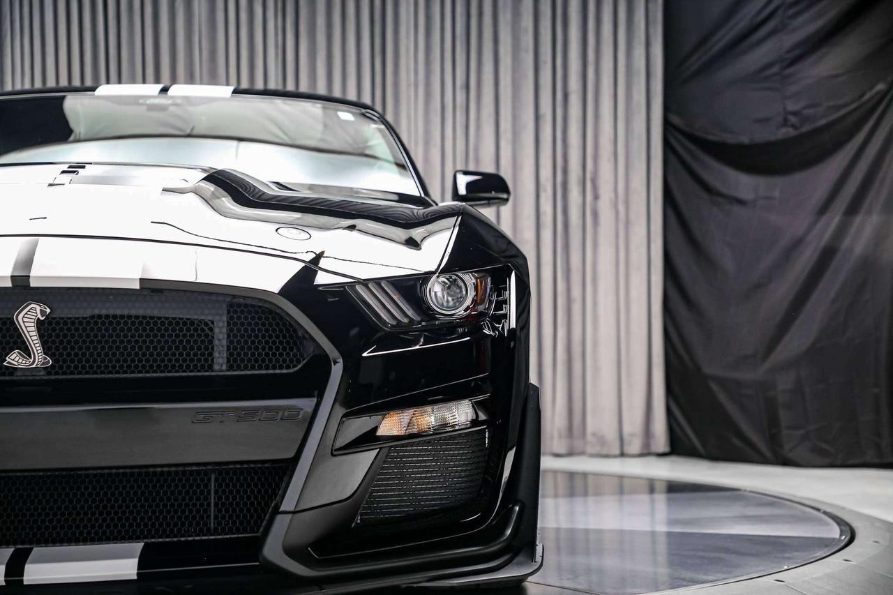 2021 Ford Mustang SHELBY GT500 CARBON TRACK PKG 760HP HIGHLYOPTIONED Photo